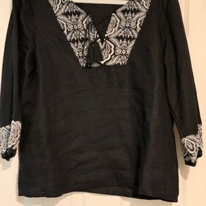 Tommy Bahama Linen Embroidered Peasant Top